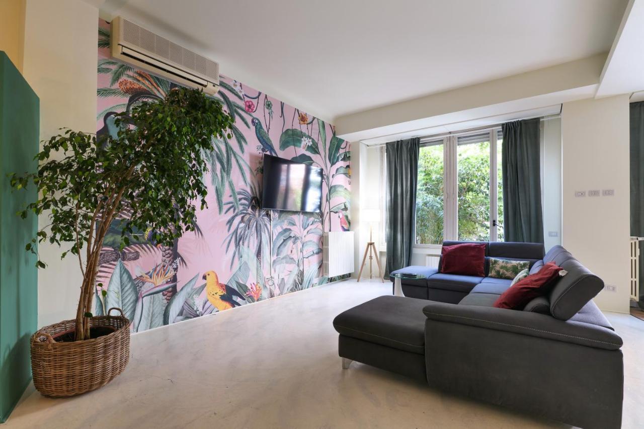 Prestige Boutique Homes - Garden & Pool Милано Екстериор снимка