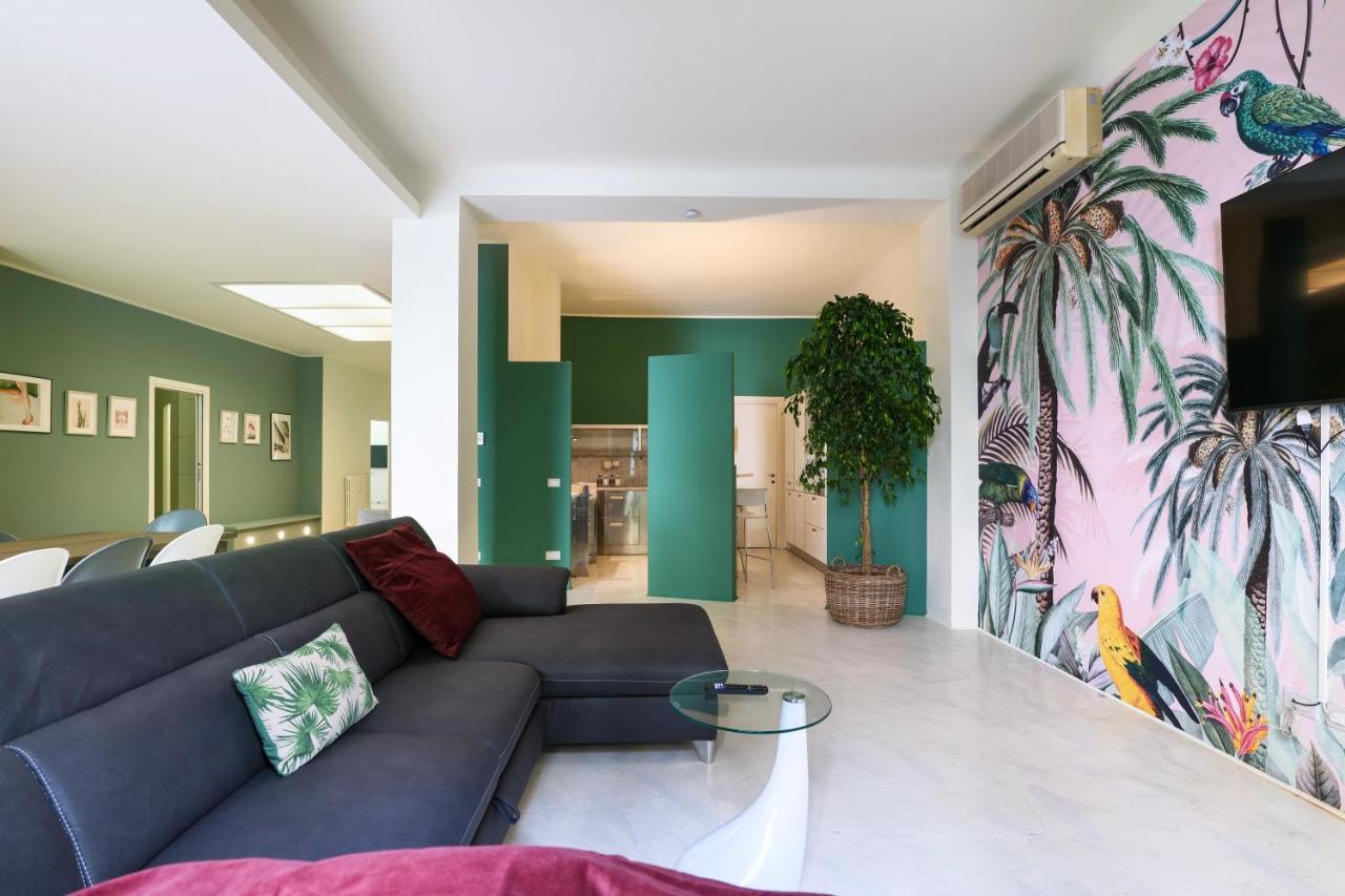 Prestige Boutique Homes - Garden & Pool Милано Екстериор снимка