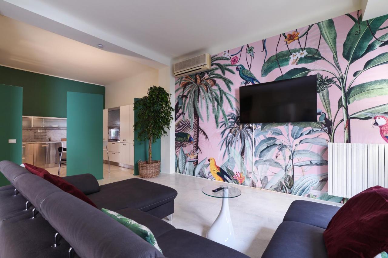 Prestige Boutique Homes - Garden & Pool Милано Екстериор снимка