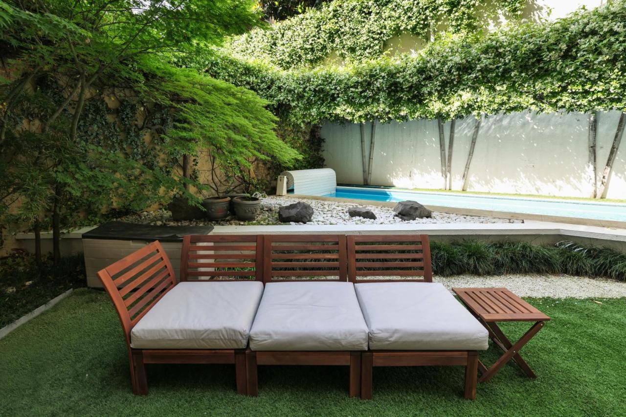 Prestige Boutique Homes - Garden & Pool Милано Екстериор снимка